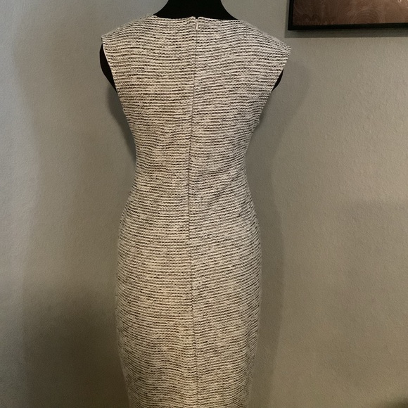 Banana Republic Tweed - Picture 2 of 3